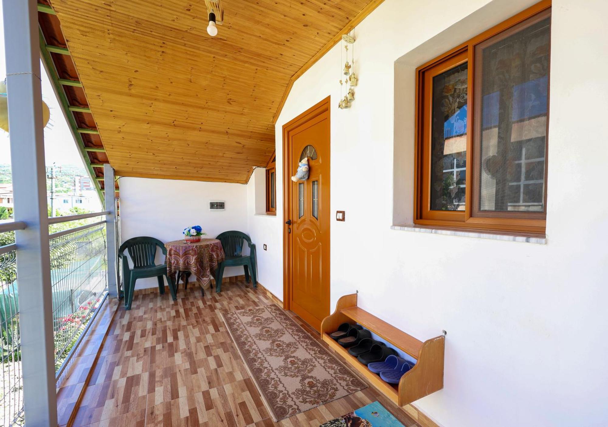 Samuela Cozy Retreat Βίλα Μπεράτ Εξωτερικό φωτογραφία
