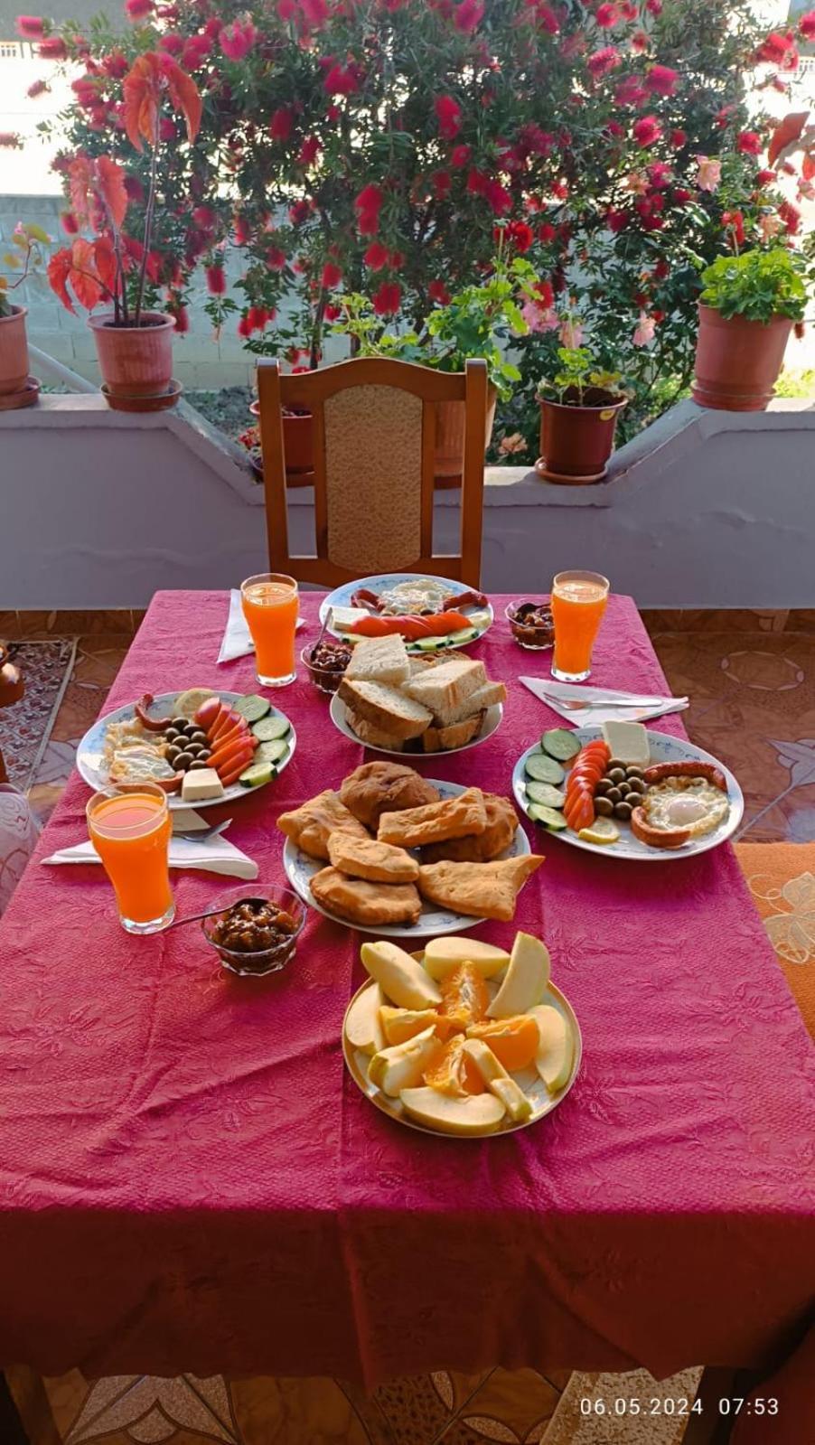 Samuela Cozy Retreat Βίλα Μπεράτ Εξωτερικό φωτογραφία